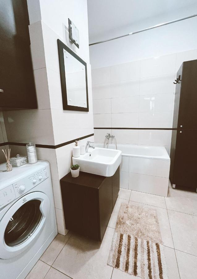 Ns Apartment Central Cluj-Napoca Eksteriør billede